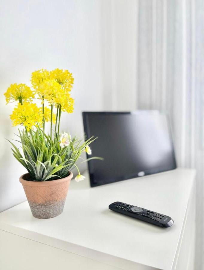 Apartsur Bormujos Buitenkant foto