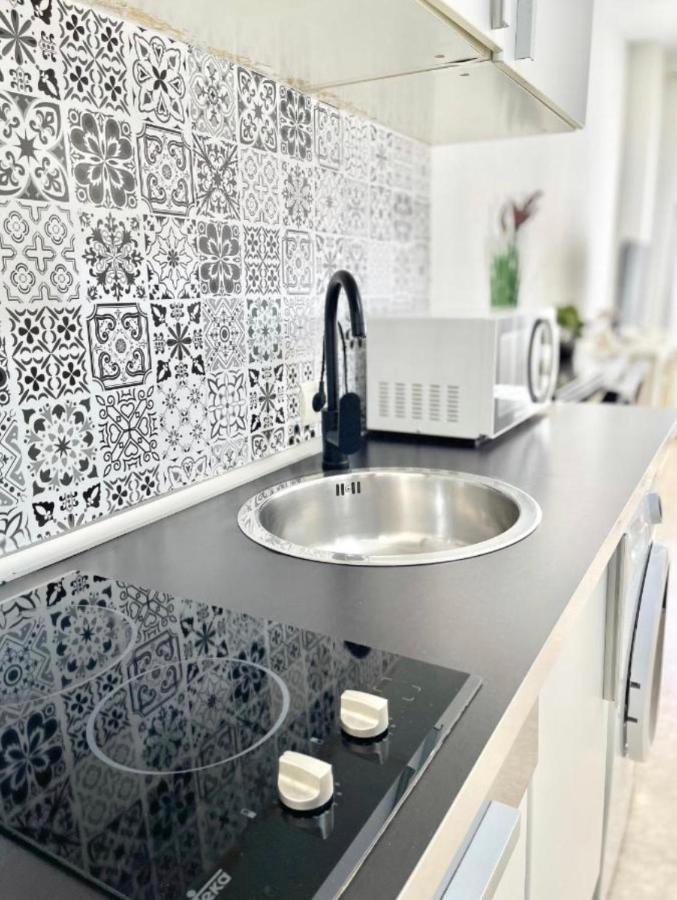 Apartsur Bormujos Buitenkant foto