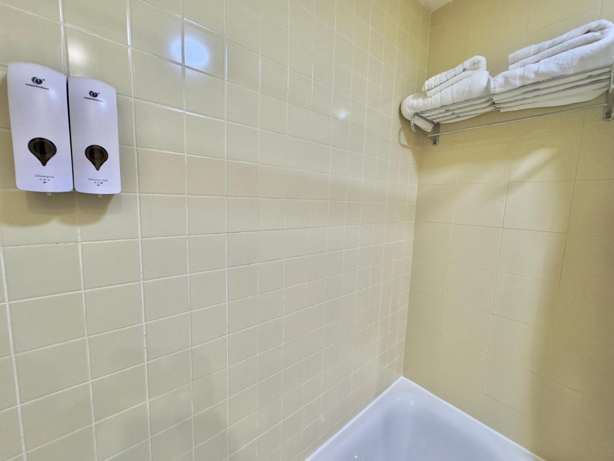 Apartsur Bormujos Buitenkant foto